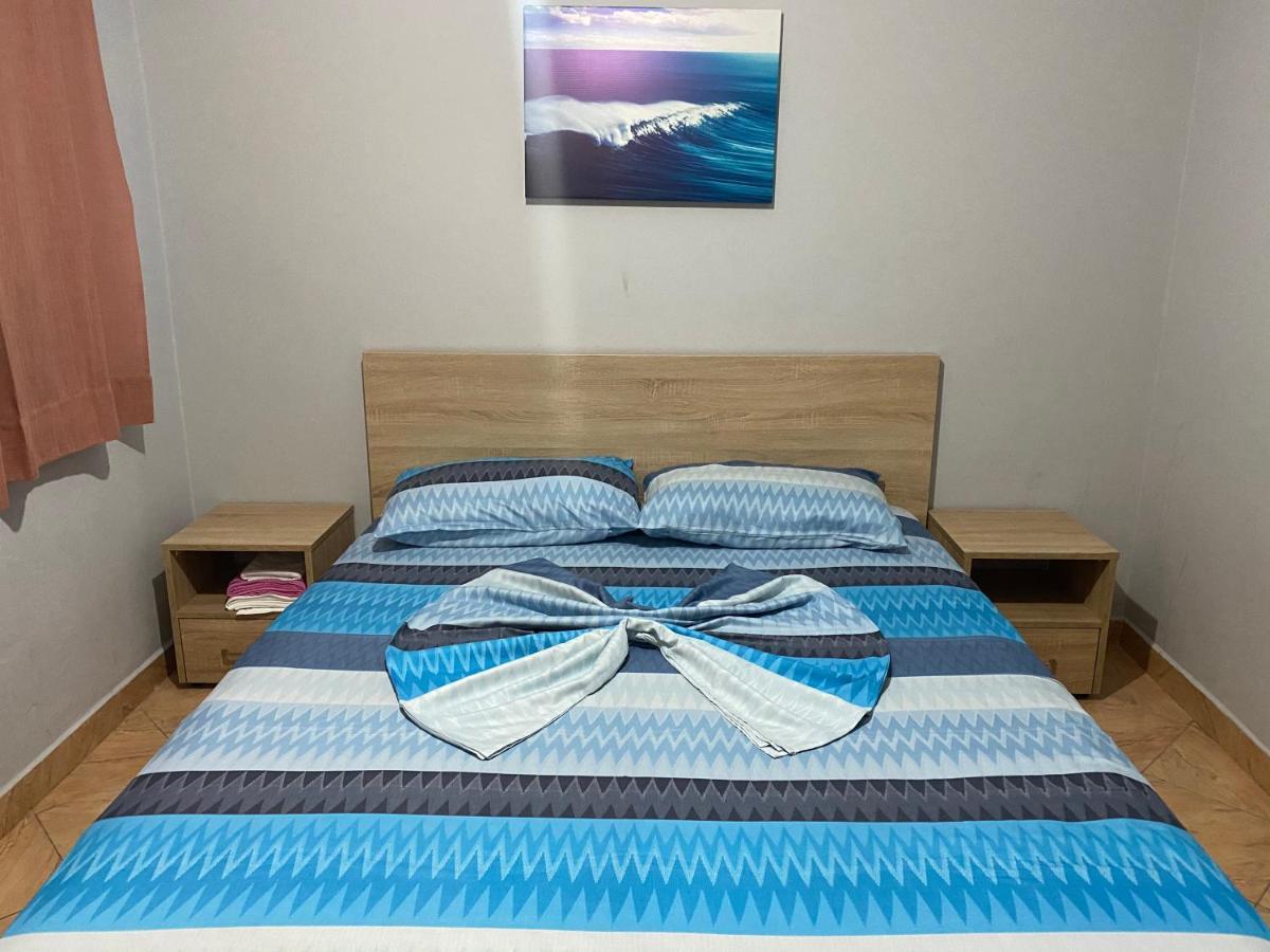 Guesthouse Sense Тирана Экстерьер фото