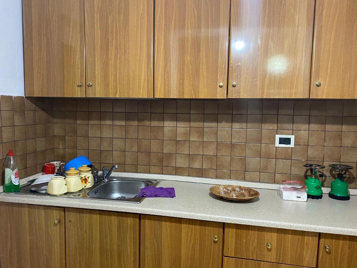 Guesthouse Sense Тирана Экстерьер фото