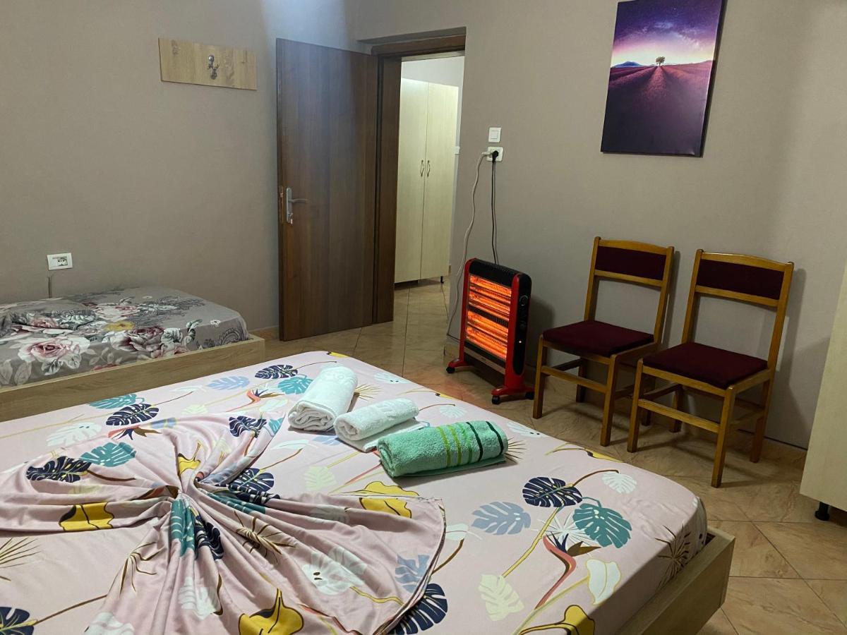 Guesthouse Sense Тирана Экстерьер фото